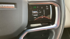 Land Rover Range Rover Velar 2.0 D200 R-Dynamic SE 5dr Auto Diesel Estate